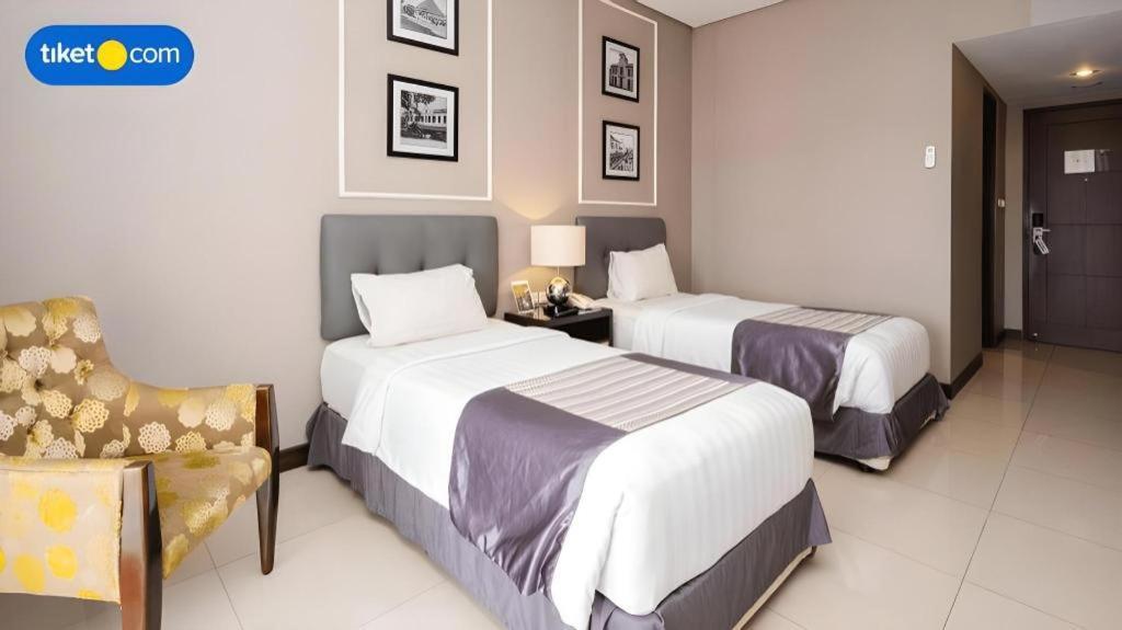 The Mirah Hotel Bogor Exteriör bild