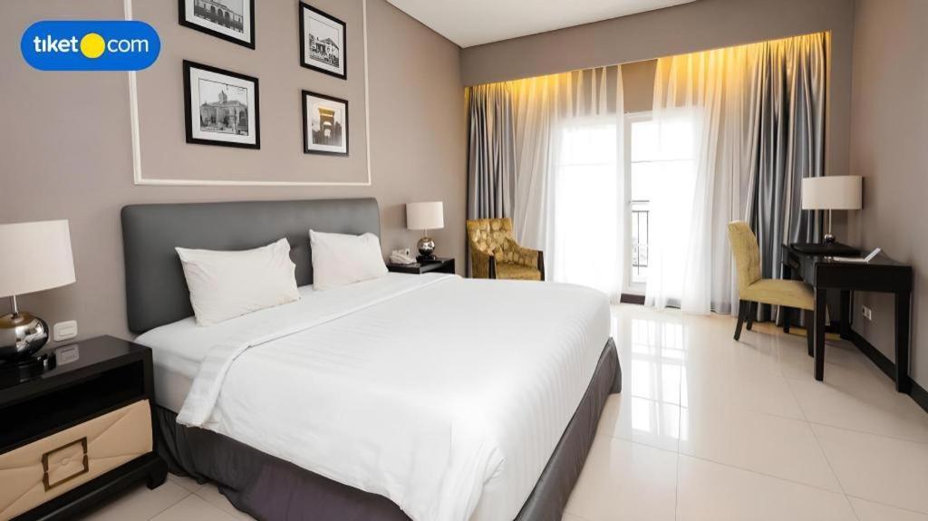 The Mirah Hotel Bogor Exteriör bild
