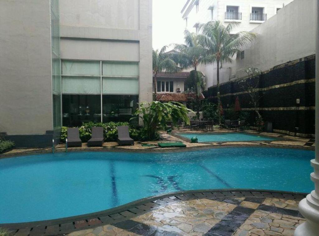 The Mirah Hotel Bogor Exteriör bild