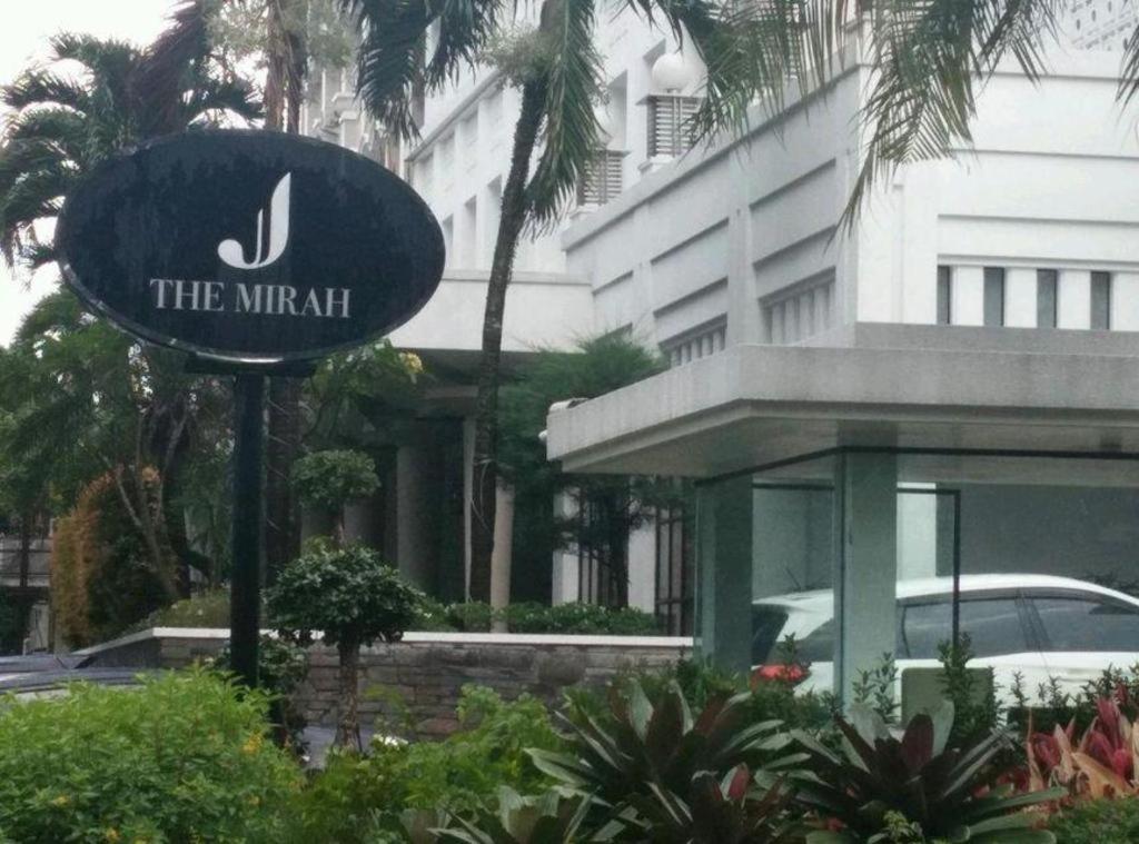 The Mirah Hotel Bogor Exteriör bild