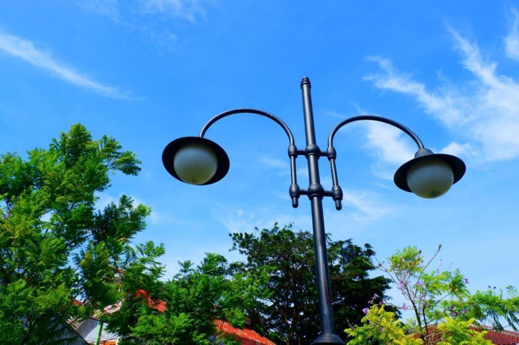 The Mirah Hotel Bogor Exteriör bild
